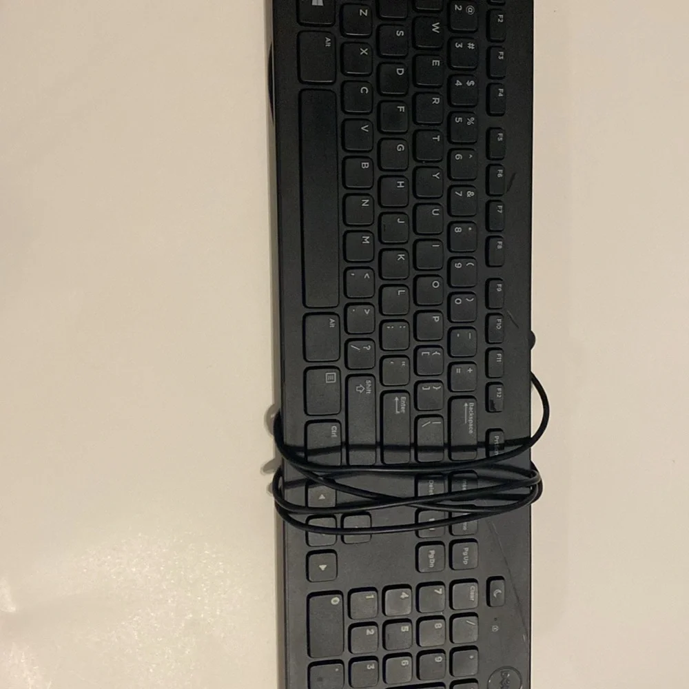 Dell keyboard With Wireless Mouse